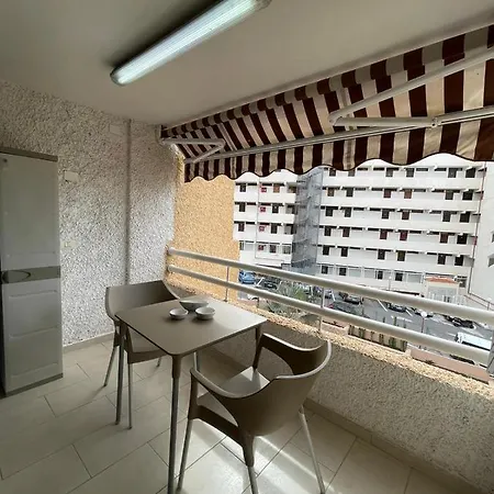 Licia Playa De Americas Appartement